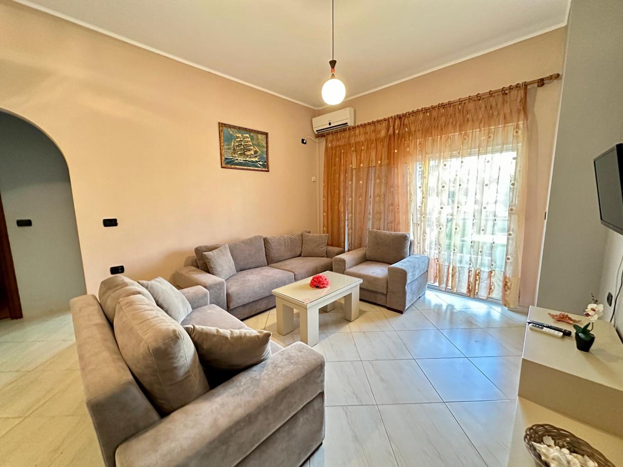Aqua Apartments Seaview Sarandë Eksteriør billede
